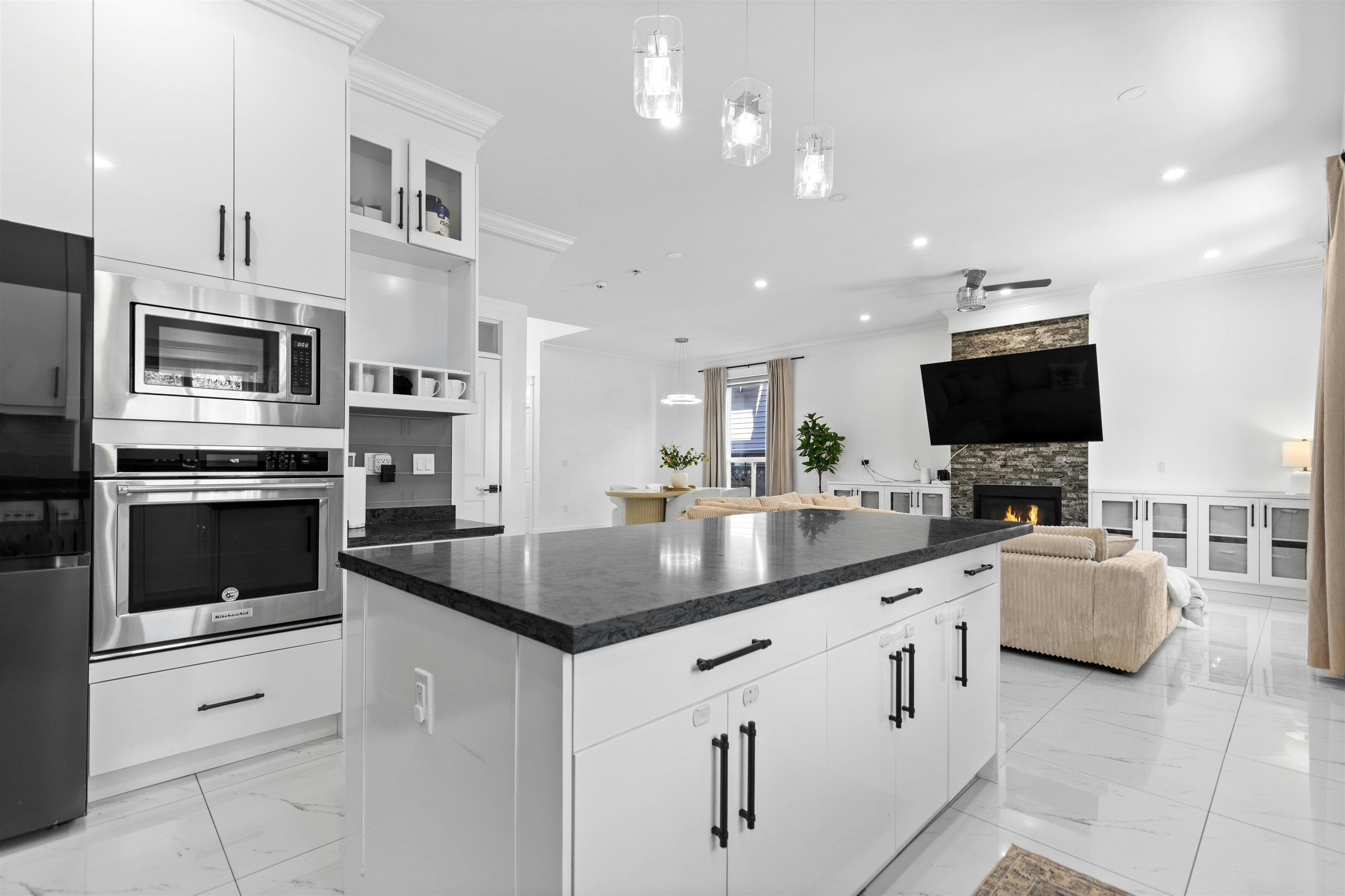 18080 67 Avenue, Surrey, BC, V3S 8C3 - 24