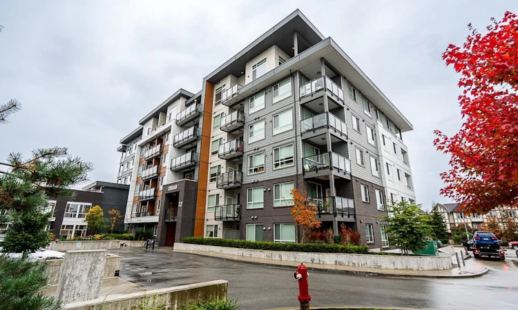 B228-20834 80 Avenue