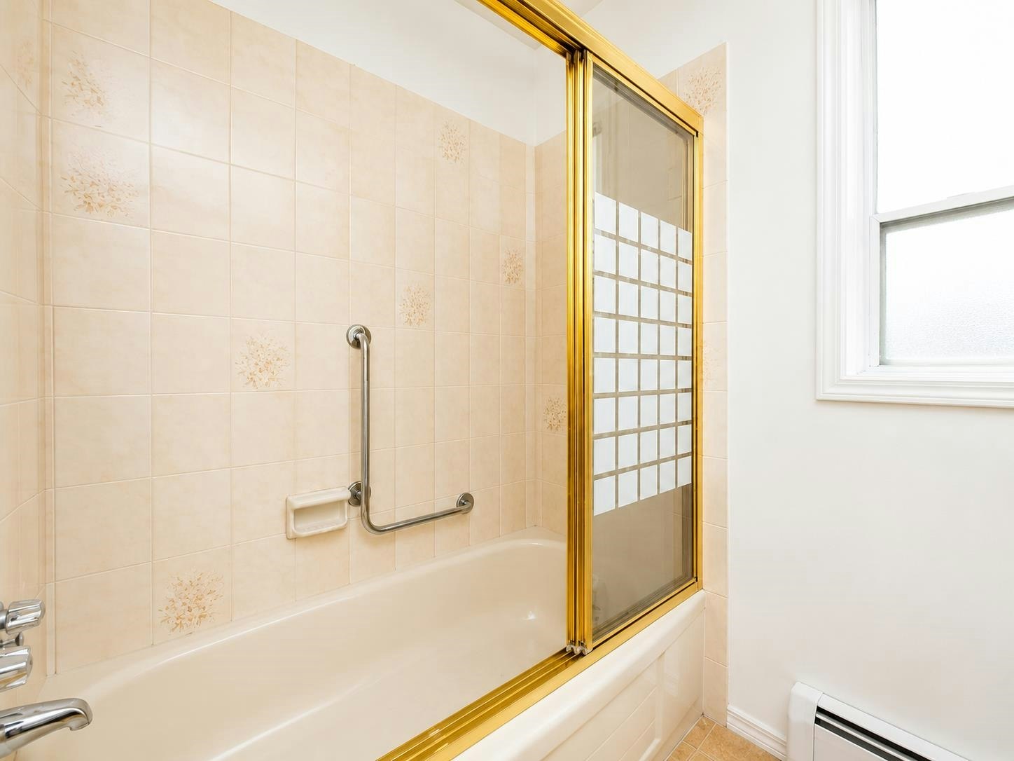 9493 Fletcher Street, Chilliwack, BC, V2P 7V4 - 9