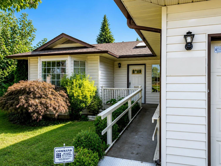9493 Fletcher Street, Chilliwack, BC, V2P 7V4 - 2