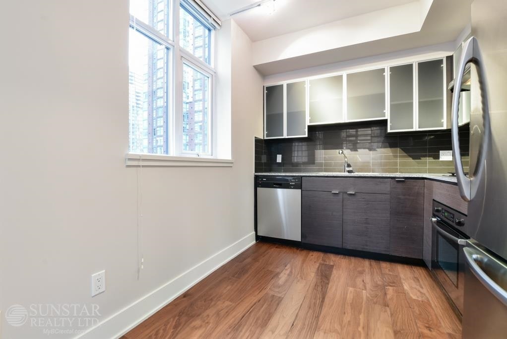 706-988 Richards Street, Vancouver, BC, V6B 8R2 - 5
