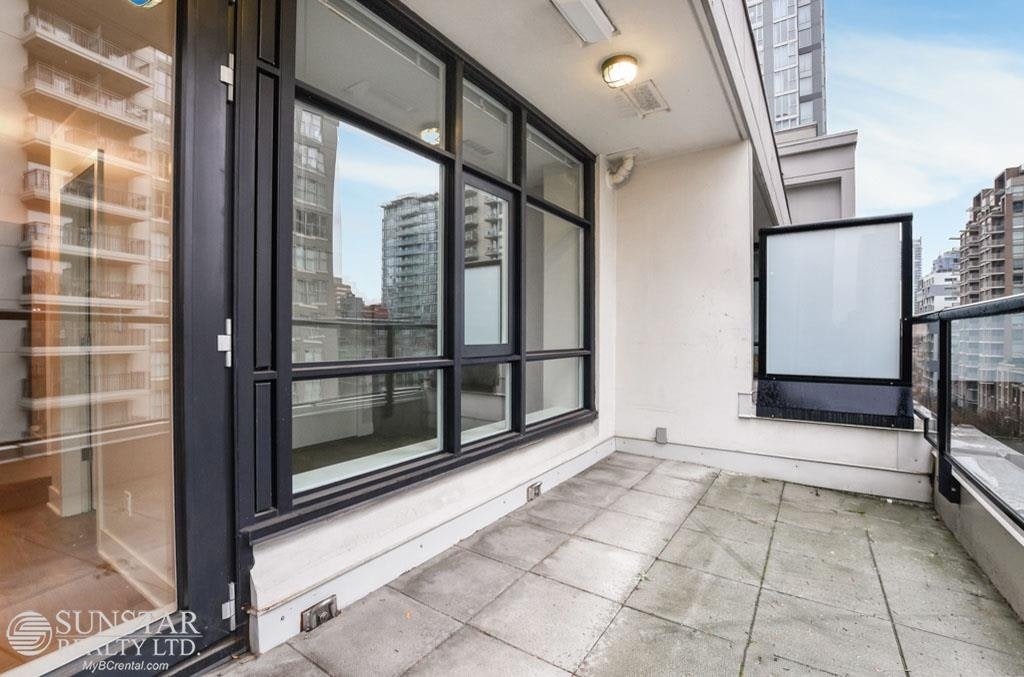 706-988 Richards Street, Vancouver, BC, V6B 8R2 - 12