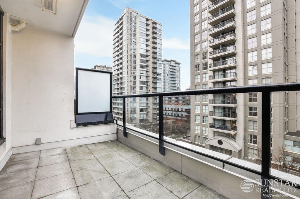 706-988 Richards Street, Vancouver, BC, V6B 8R2 - 13