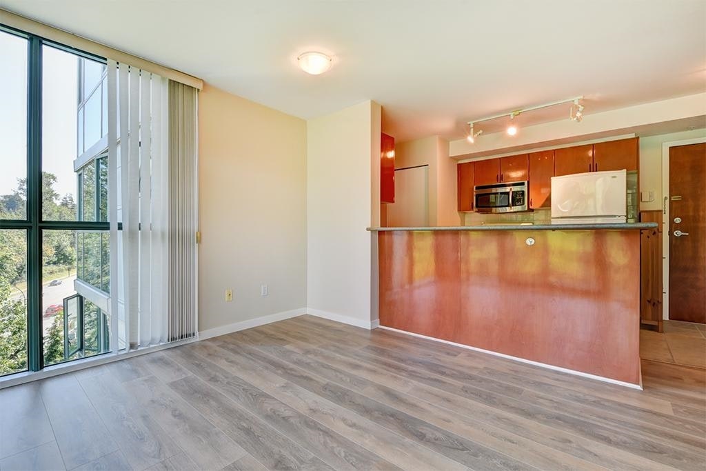 911-2763 Chandlery Place, Vancouver, BC, V5S 4V4 - 13