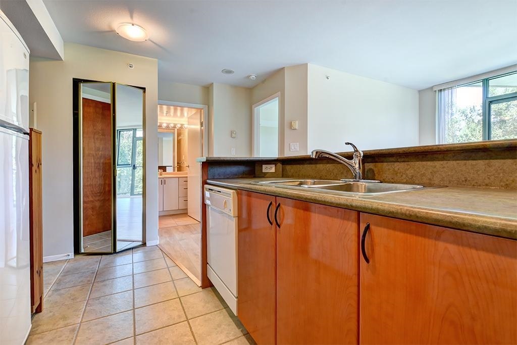 911-2763 Chandlery Place, Vancouver, BC, V5S 4V4 - 18