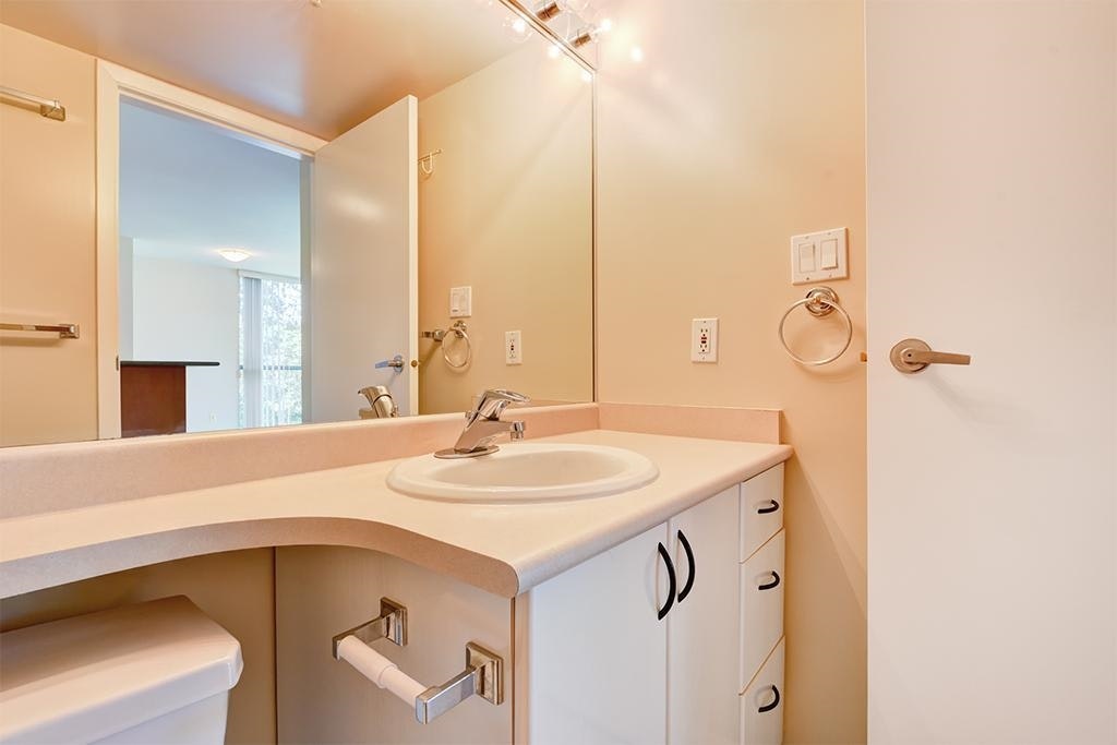 911-2763 Chandlery Place, Vancouver, BC, V5S 4V4 - 25