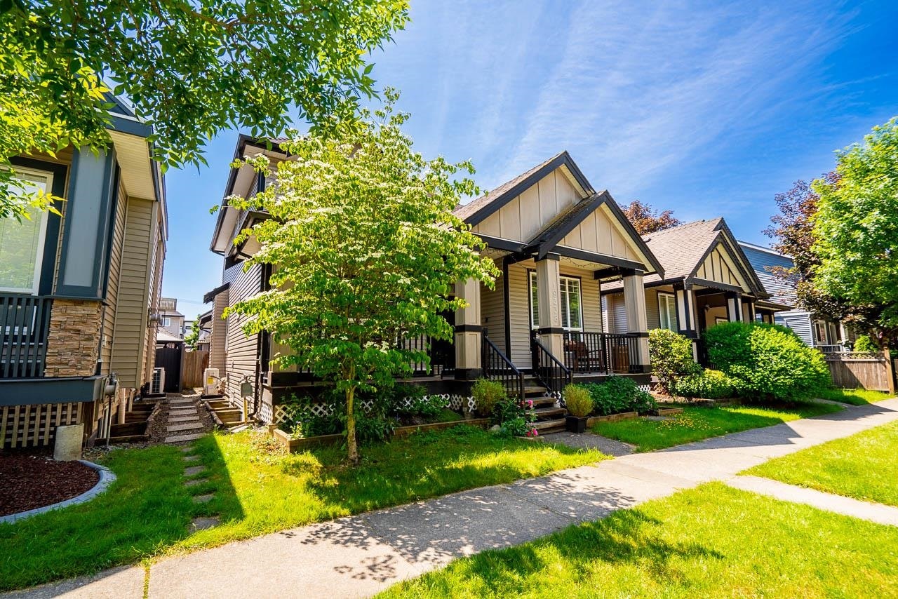 19338 72a Avenue, Surrey, BC, V4N 5X9 - 38