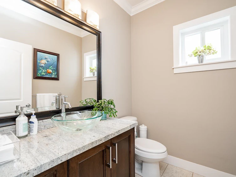 19338 72a Avenue, Surrey, BC, V4N 5X9 - 12