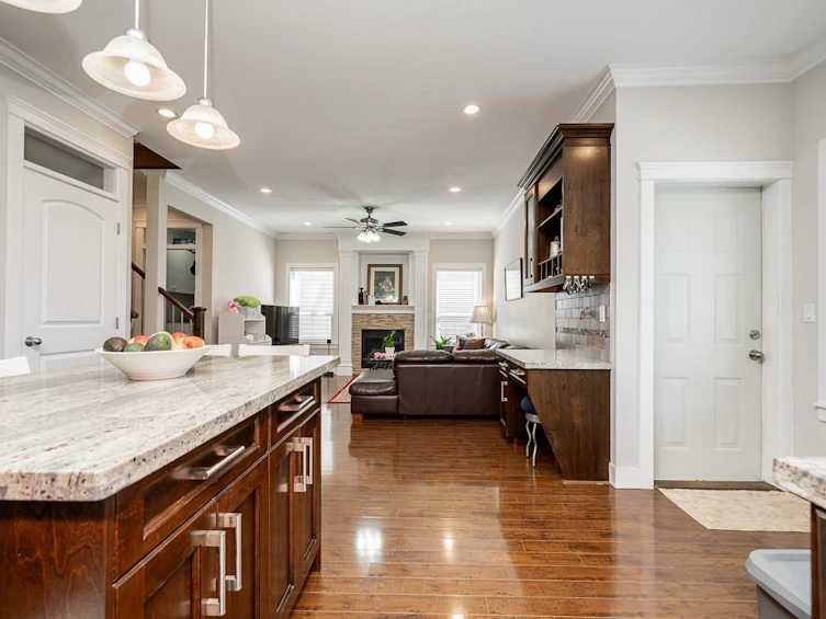 19338 72a Avenue, Surrey, BC, V4N 5X9 - 10