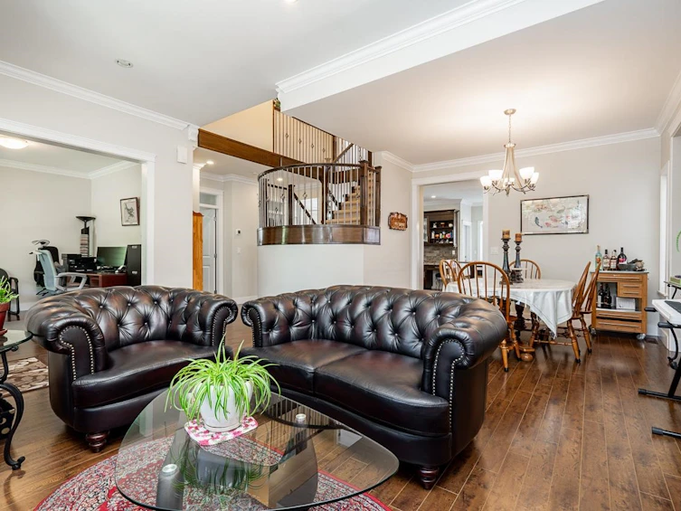 19338 72a Avenue, Surrey, BC, V4N 5X9 - 5