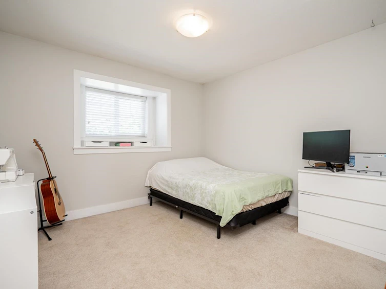 19338 72a Avenue, Surrey, BC, V4N 5X9 - 23