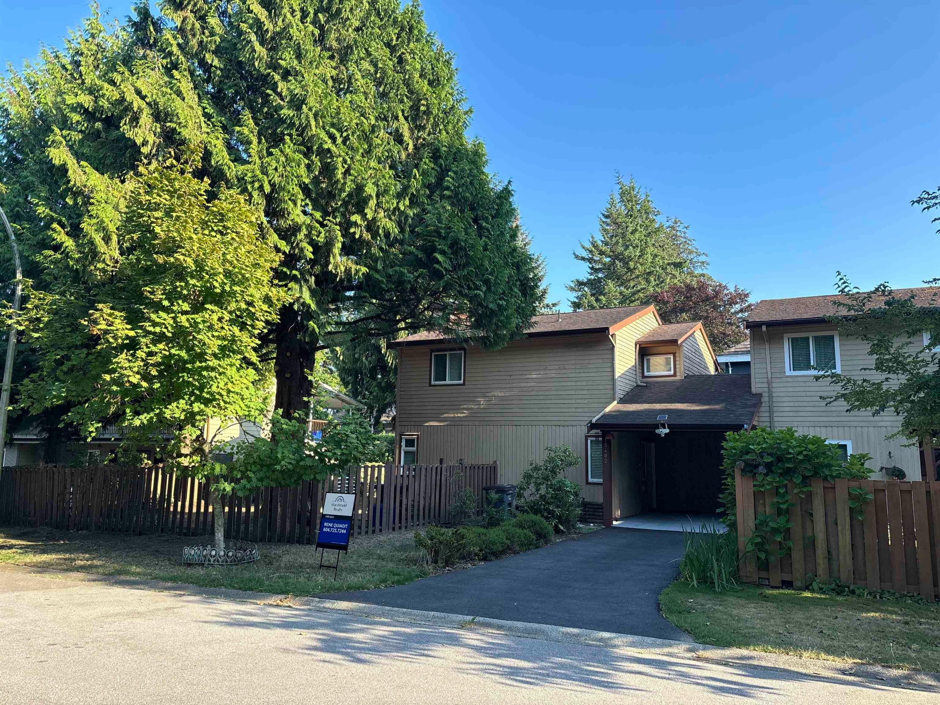 15402 96a Avenue, Surrey, BC, V3R 7H2