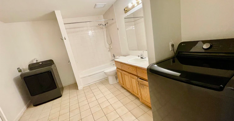 lower level-1073x Walnut Close, Surrey, BC, V4N 1W2 - 13