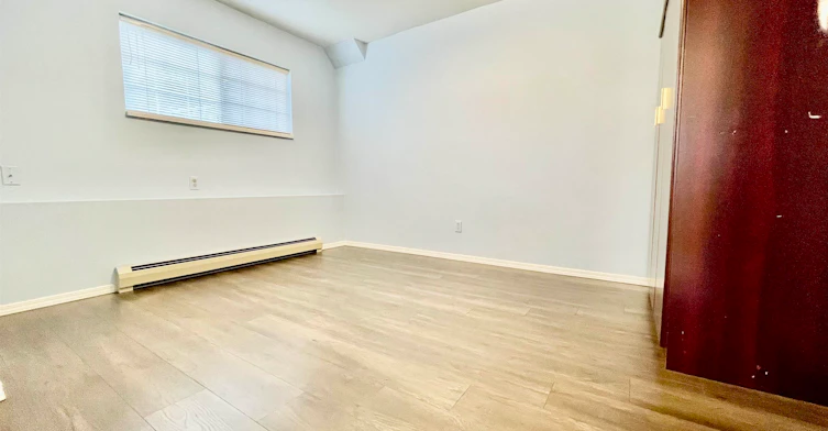 lower level-1073x Walnut Close, Surrey, BC, V4N 1W2 - 11