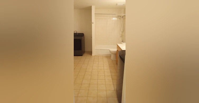lower level-1073x Walnut Close, Surrey, BC, V4N 1W2 - 6