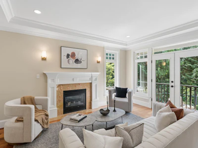 4904 Chalet Place - 5