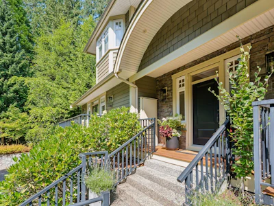 4904 Chalet Place - 2