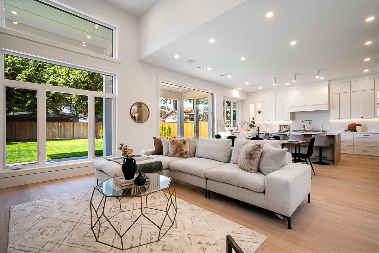 1735 Enderby Avenue - 4