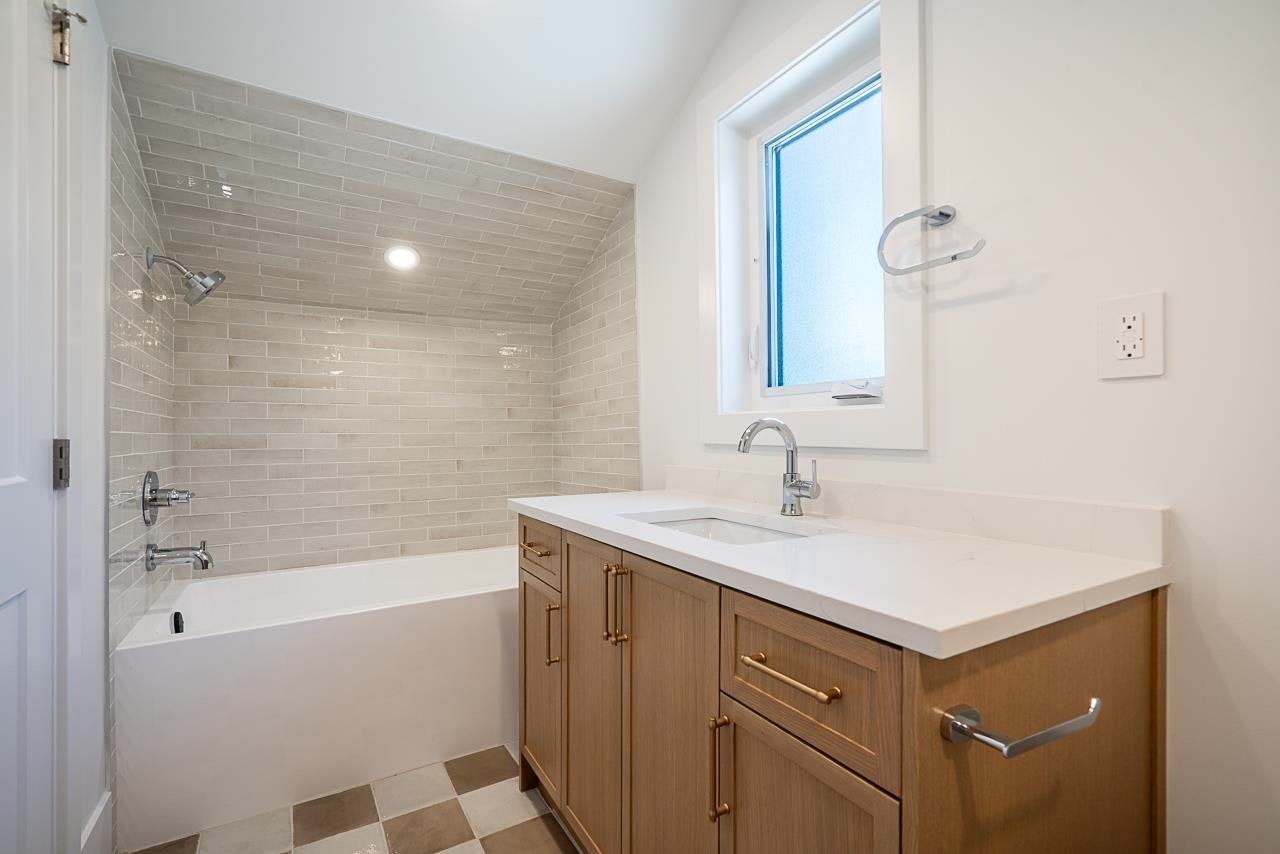1735 Enderby Avenue, Delta, BC, V4L 1S9 - 36