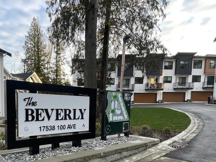 13-17538 100 Avenue, Surrey, BC, V4N 5H1