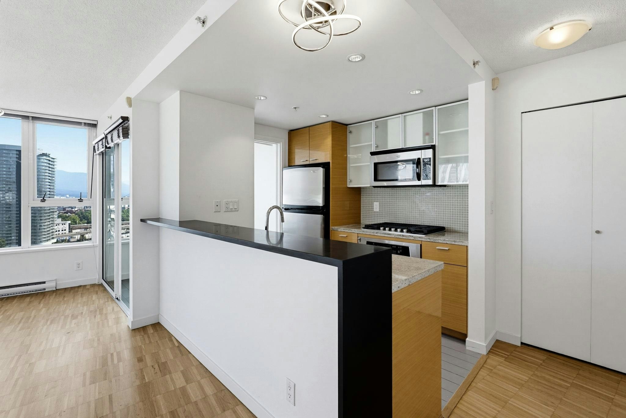 2508-33 Smithe Street, Vancouver, BC, V6B 0B5 - 12