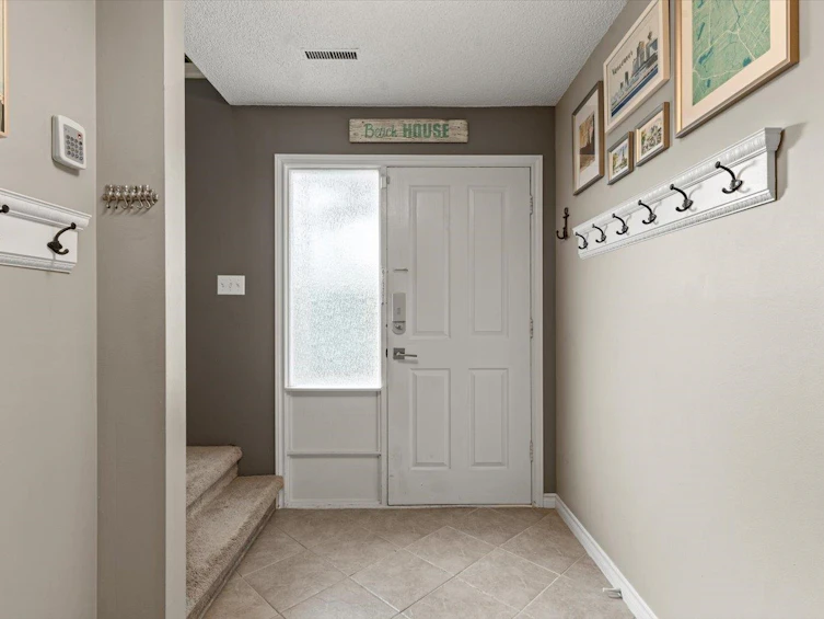 46359 Chilliwack Central Road, Chilliwack, BC, V2P 1J7 - 2