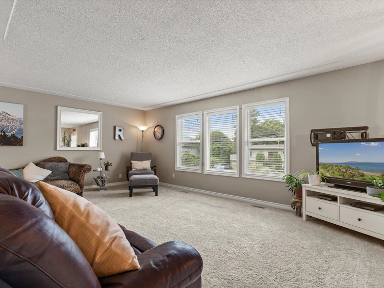 46359 Chilliwack Central Road, Chilliwack, BC, V2P 1J7 - 4