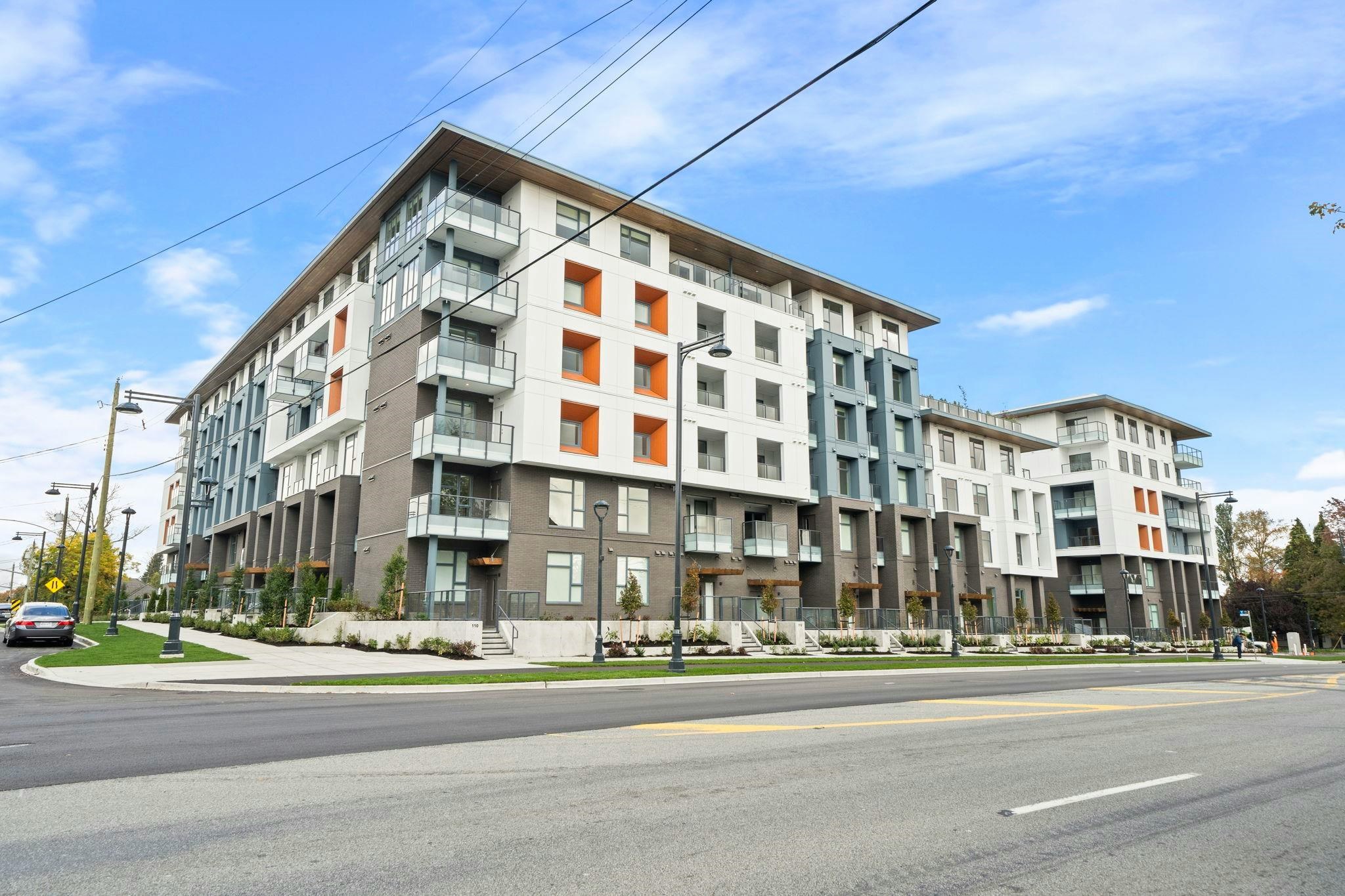 420-10828 139a Street, Surrey, BC, V3R 0H3