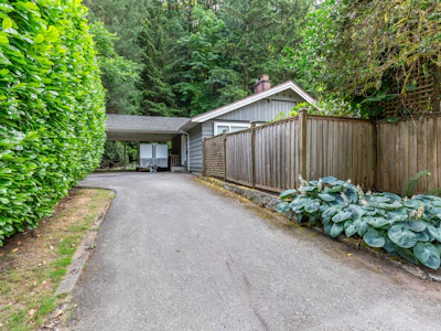 2256 Chapman Way - 3