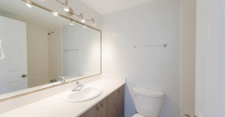 212-611 Blackford Street, New Westminster, BC, V3M 1R7 - 6