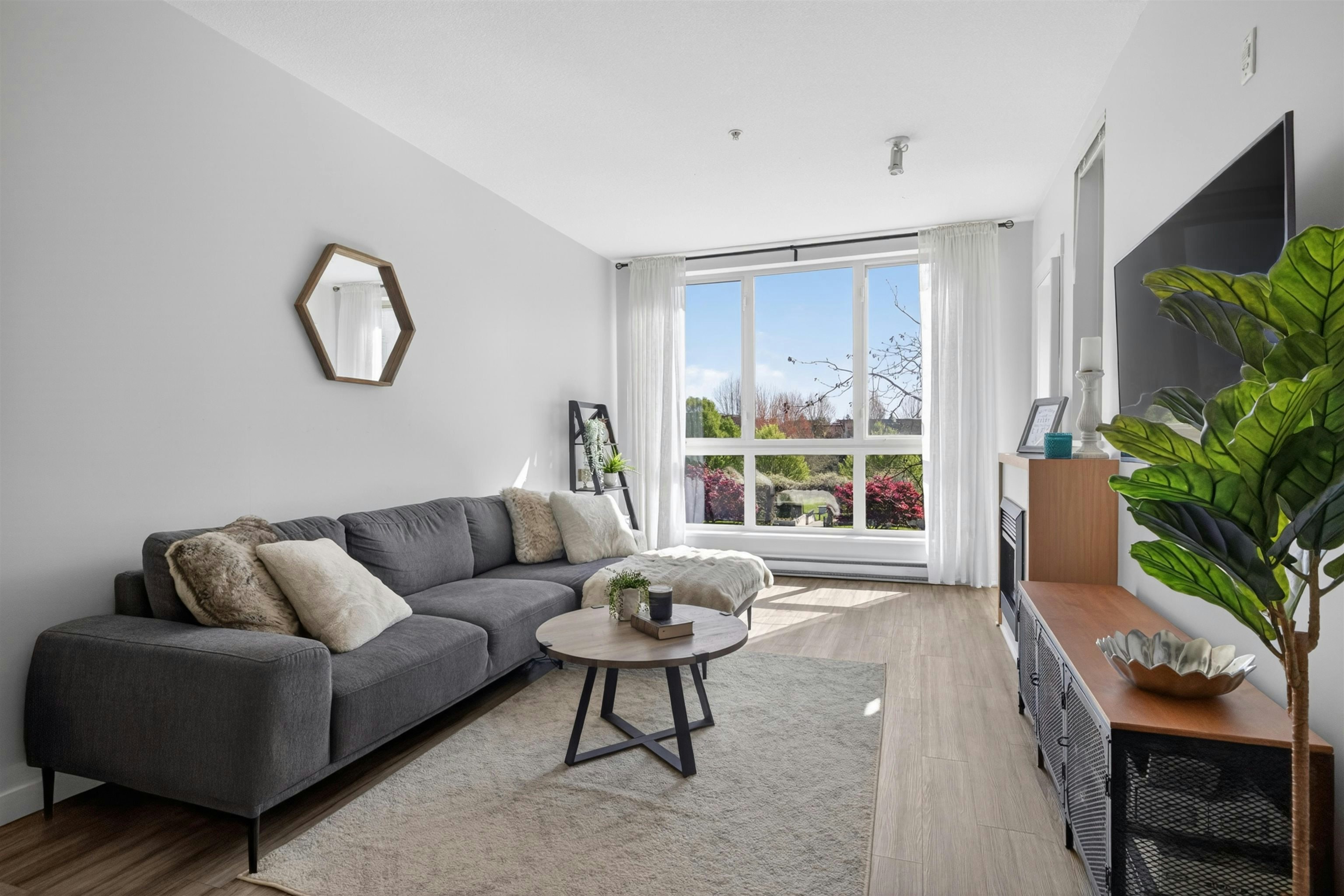 329-15918 26 Avenue, Surrey, BC, V3Z 5K3 - 4