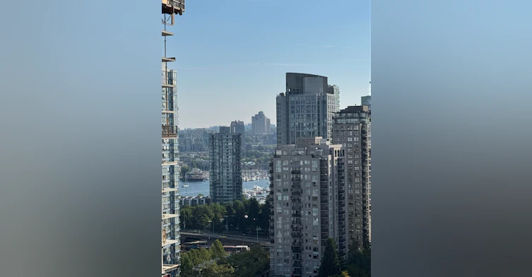 2108-233 Robson Street, Vancouver, BC, V6B 0E8 - 3