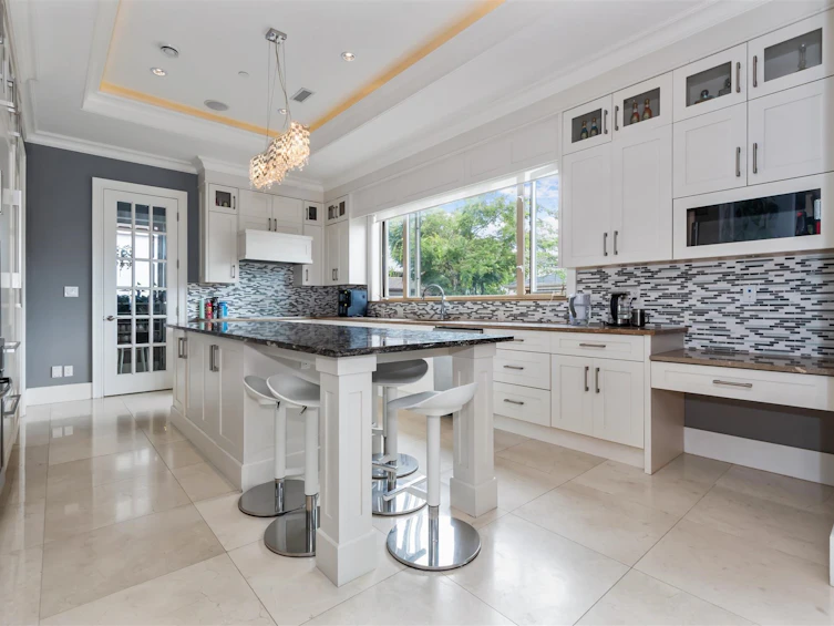 5578 Elizabeth Street, Vancouver, BC, V5Y 3J9 - 4