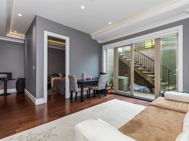 5578 Elizabeth Street, Vancouver, BC, V5Y 3J9 - 9
