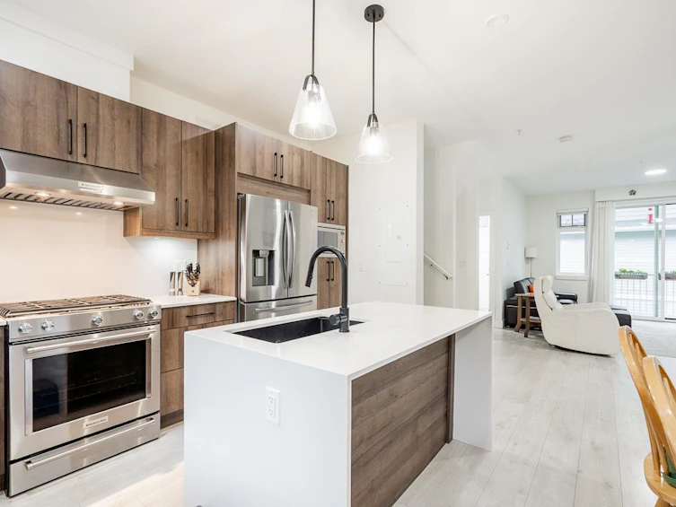 4-789 Ota Avenue, New Westminster, BC, V3M 0M7 - 11