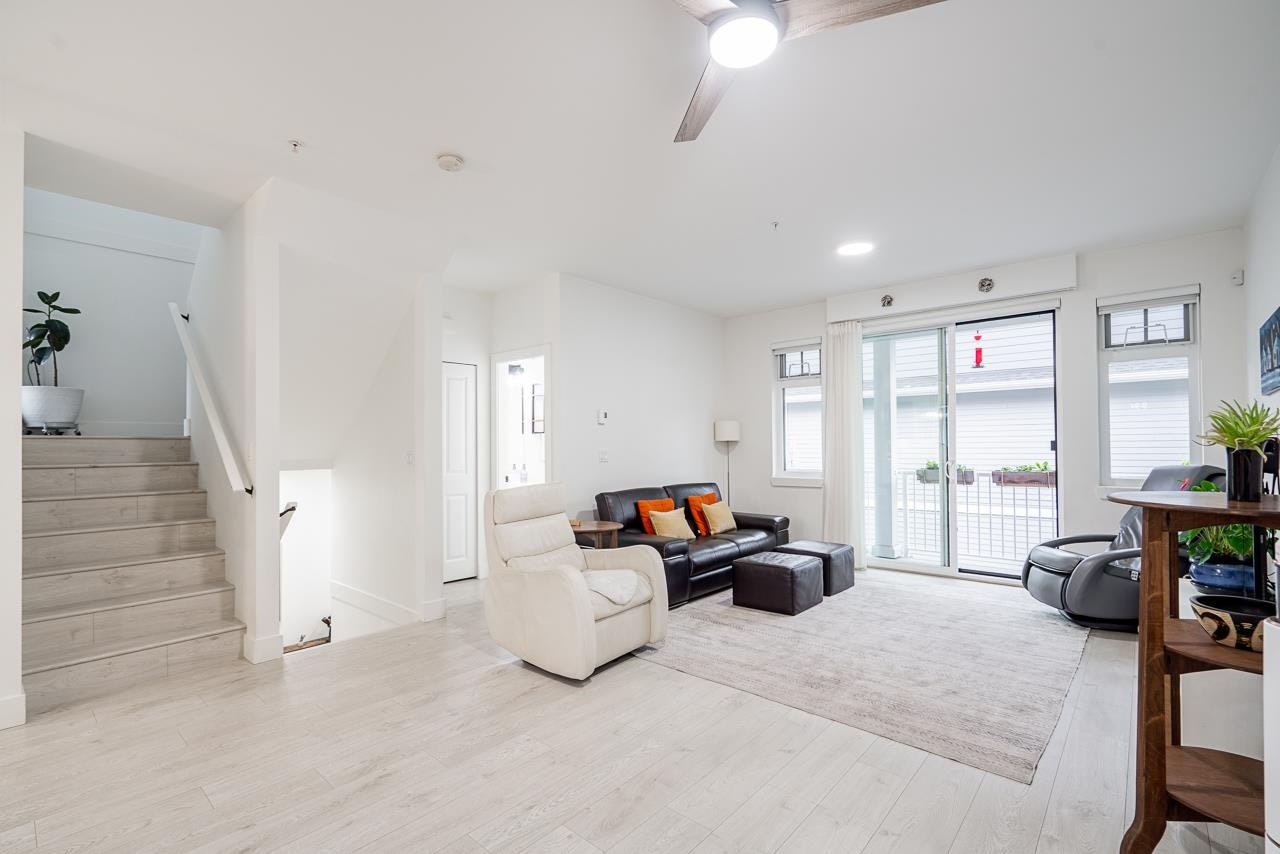 4-789 Ota Avenue, New Westminster, BC, V3M 0M7 - 4