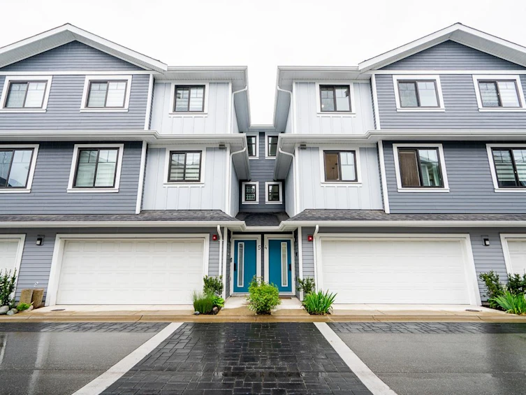 4-789 Ota Avenue, New Westminster, BC, V3M 0M7