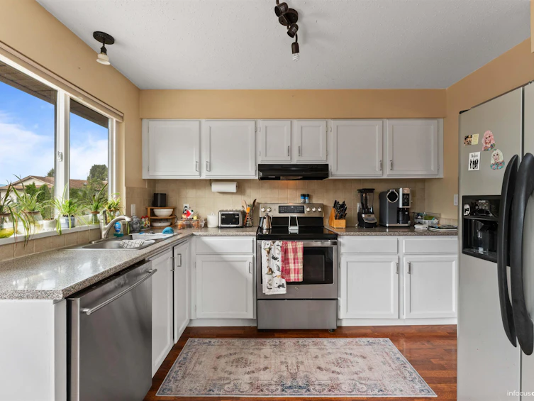 20445 Thorne Avenue, Maple Ridge, BC, V2X 8V1 - 26