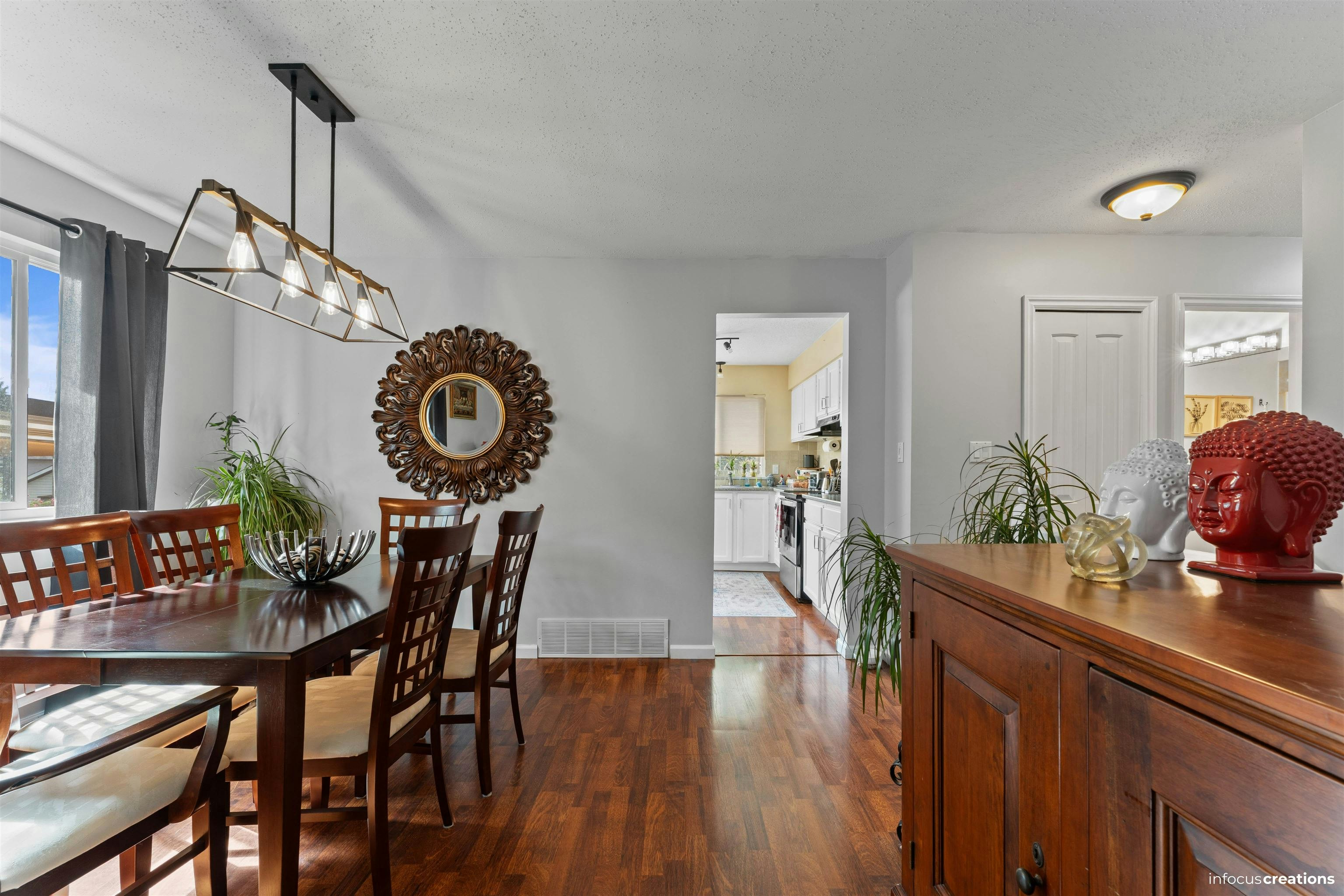 20445 Thorne Avenue, Maple Ridge, BC, V2X 8V1 - 19