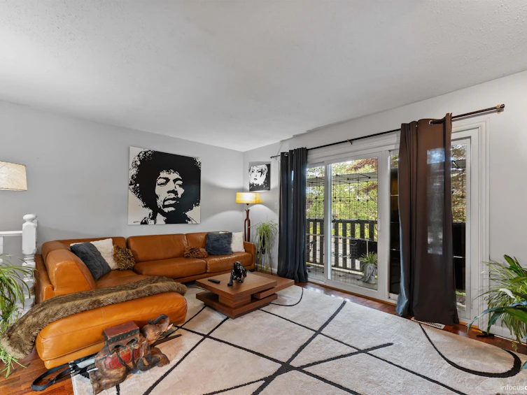 20445 Thorne Avenue, Maple Ridge, BC, V2X 8V1 - 14