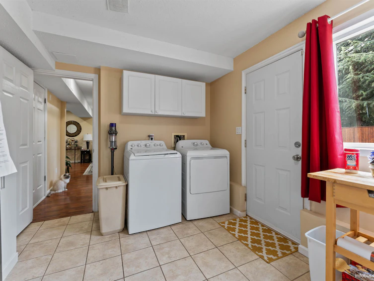 20445 Thorne Avenue, Maple Ridge, BC, V2X 8V1 - 7