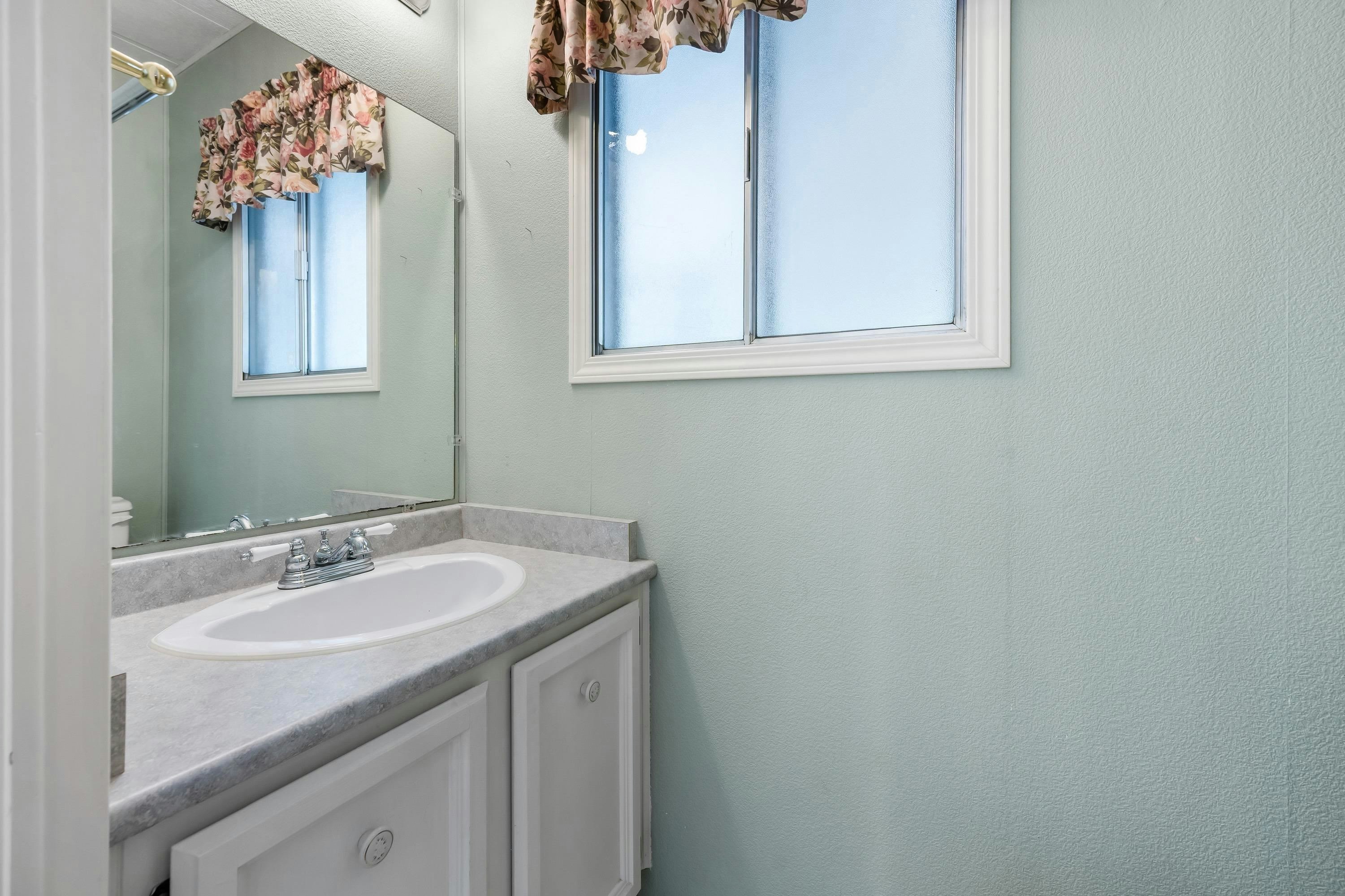 14-46484 Chilliwack Lake Road, Chilliwack, BC, V2R 3R7 - 14