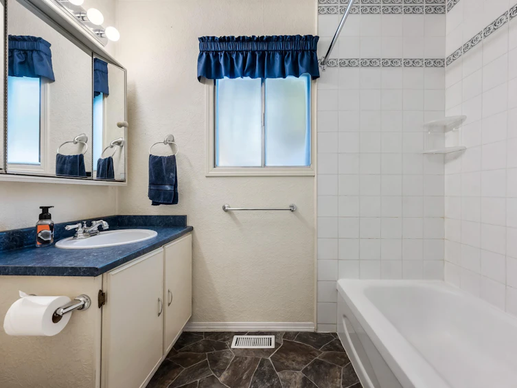 14-46484 Chilliwack Lake Road, Chilliwack, BC, V2R 3R7 - 30