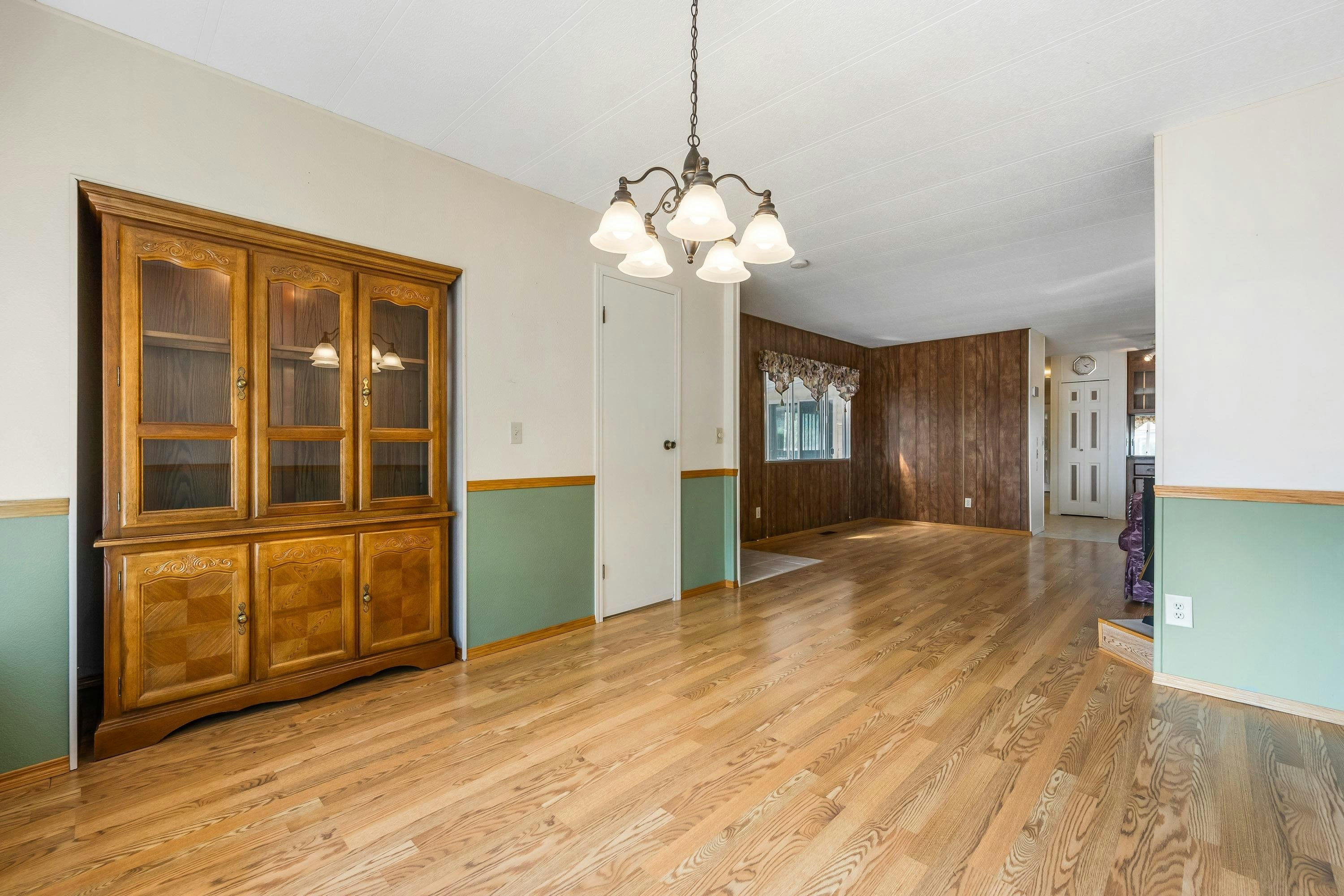 14-46484 Chilliwack Lake Road, Chilliwack, BC, V2R 3R7 - 12