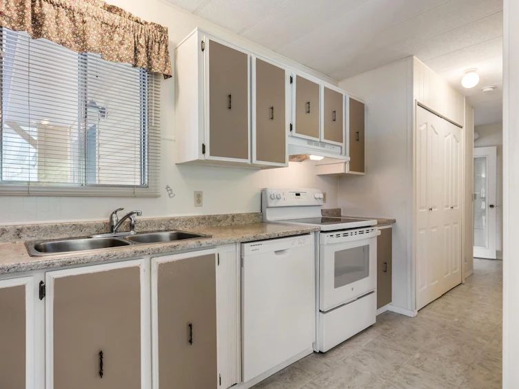 14-46484 Chilliwack Lake Road, Chilliwack, BC, V2R 3R7 - 21