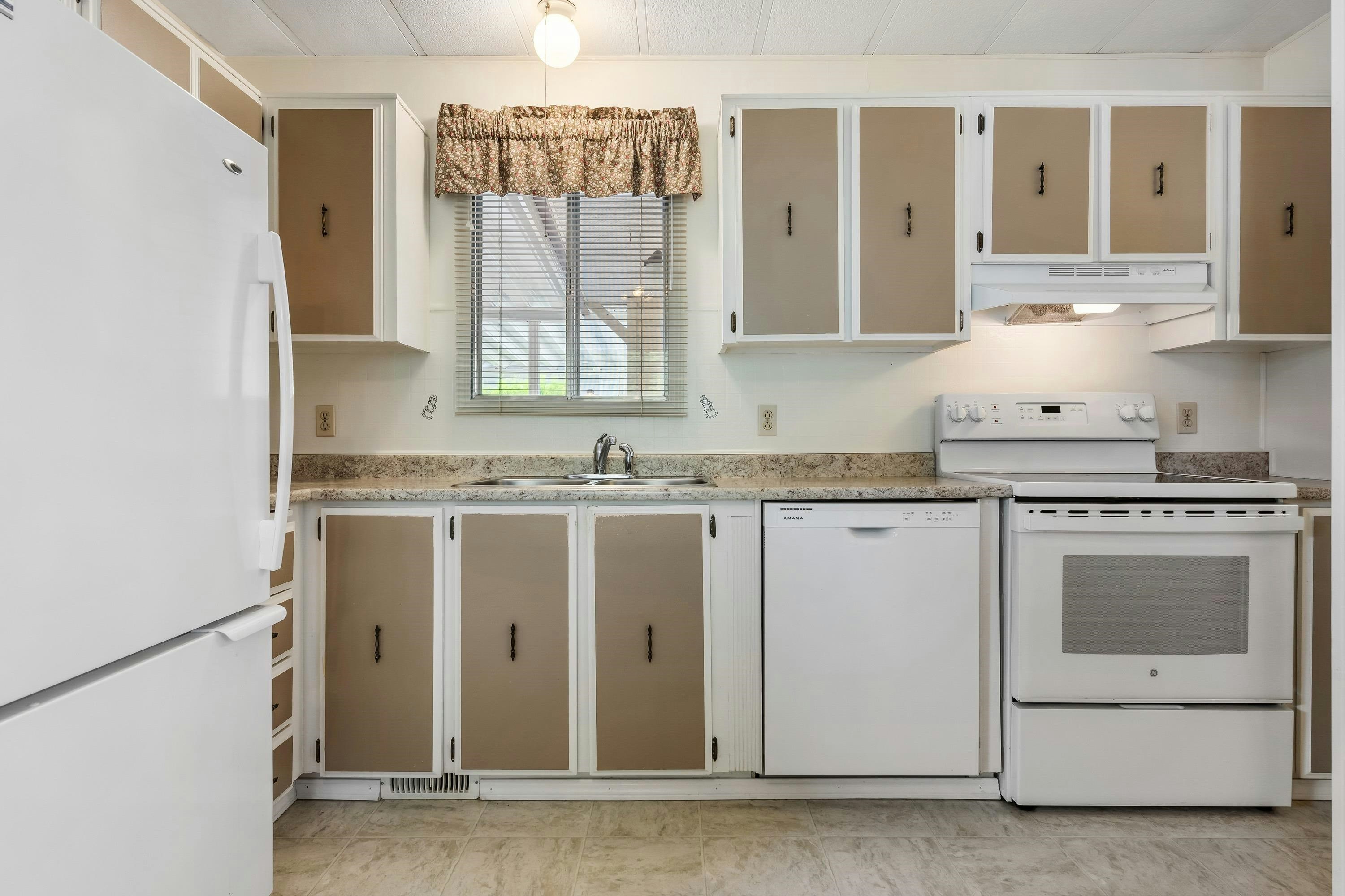 14-46484 Chilliwack Lake Road, Chilliwack, BC, V2R 3R7 - 19