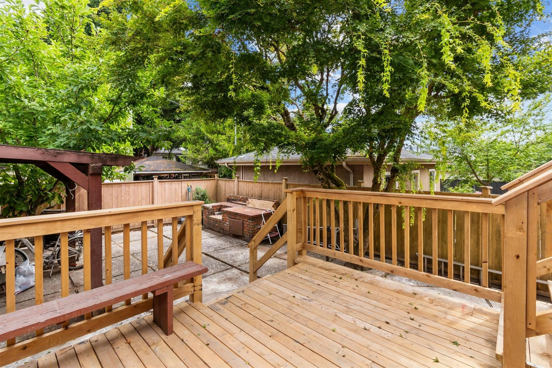 5564 Elizabeth Street, Vancouver, BC, V5Y 3J9 - 19
