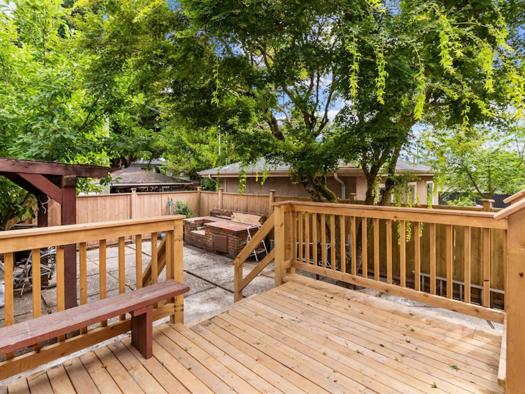 5564 Elizabeth Street, Vancouver, BC, V5Y 3J9 - 19