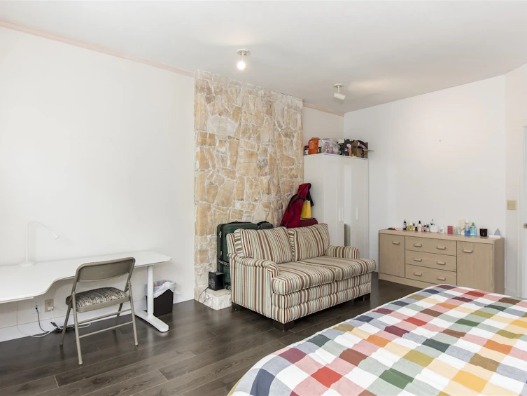 5564 Elizabeth Street, Vancouver, BC, V5Y 3J9 - 7