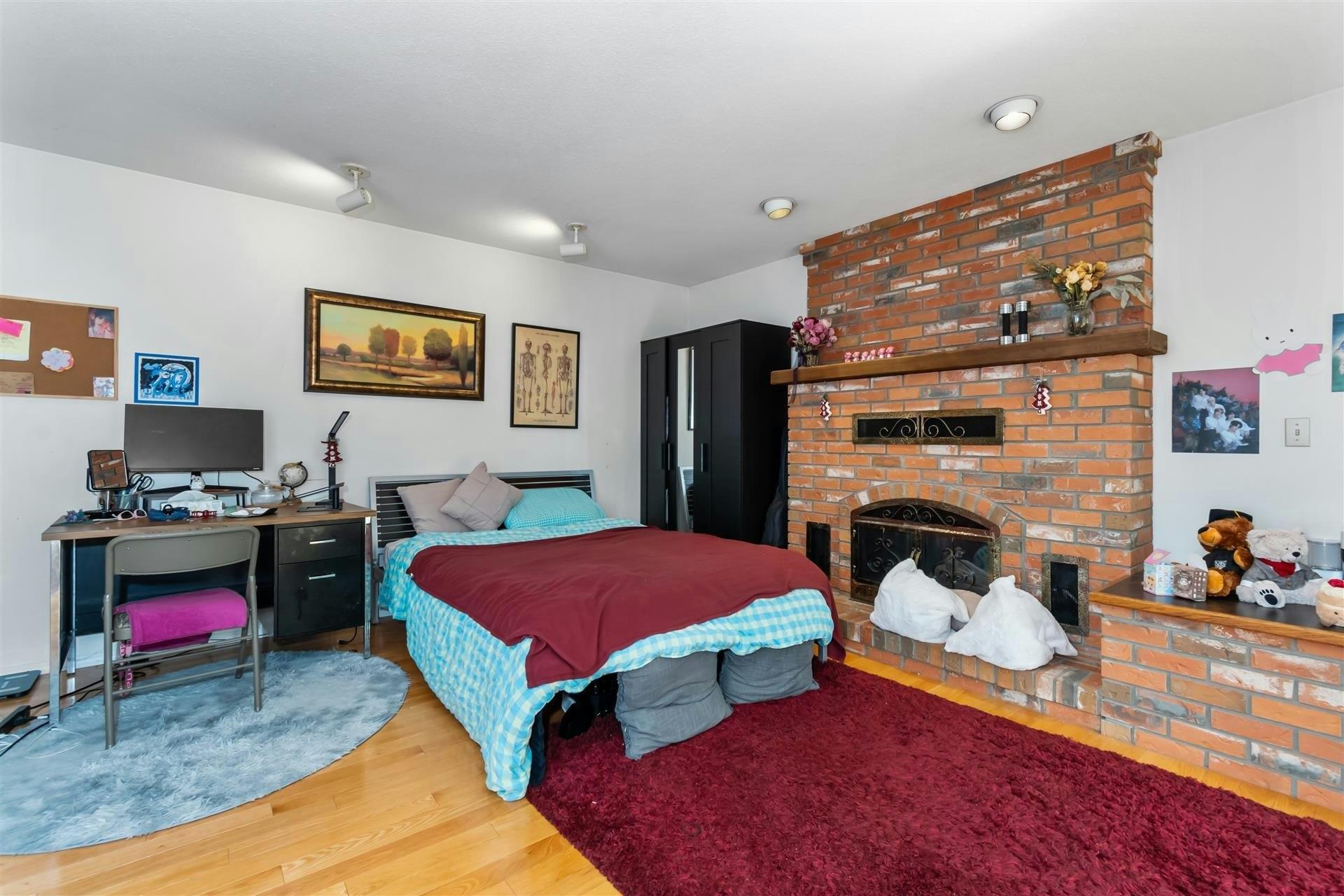 5564 Elizabeth Street, Vancouver, BC, V5Y 3J9 - 11